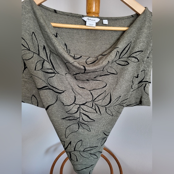 Reitmans | The Relaxed | Women's XS Top - Picture 8 of 10